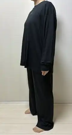 シックスパッドリカバリーウェア着用画像（女性）